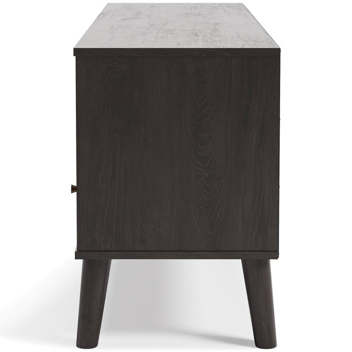 Piperton Medium TV Stand