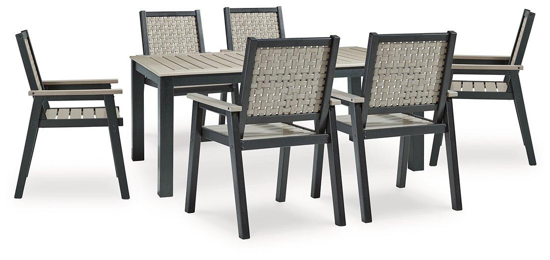 Mount Valley Outdoor Dining Set