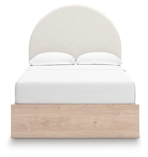 Arloster Upholstered Bed